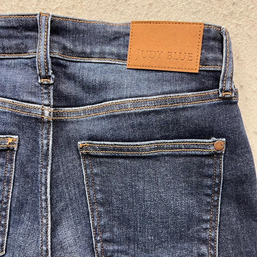 Judy Blue Straight Fit Jeans Dark Wash JB82679DK Womens 3/26 Short Blue Stretch - Picture 8 of 9